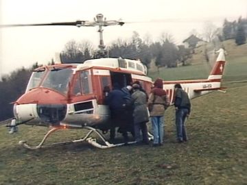 Personen bei Helikopter Personen bei Helikopter